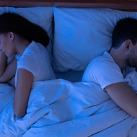 Za dober spanec v dvoje poskusite 'skandinavsko metodo spanja"