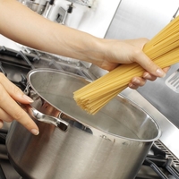 Vse življenje testenine kuhamo narobe: evo, kje smo delali napako