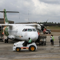 Odslej na letalu nova pravila, tole velja preveriti pred potovanjem