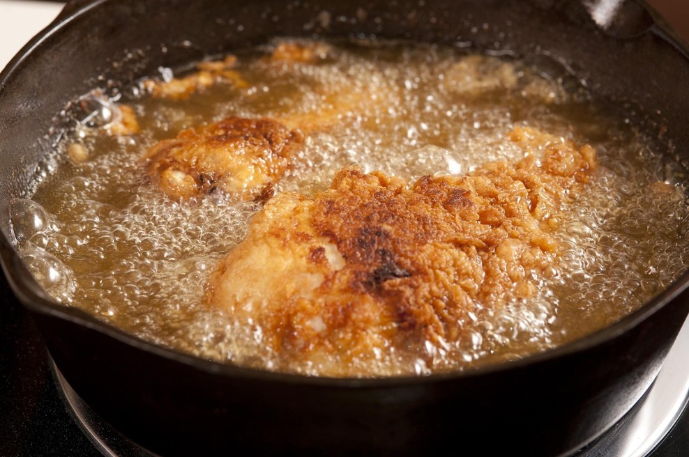 Skrivna sestavina za paniranje: dodajte malo te pijače in dobili boste najbolj hrustljavo skorjico (foto: profimedia)