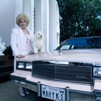 Gledala je, kako nesposobni dobivajo povišice in napredovanja, dala odpoved in ustvarila imperij