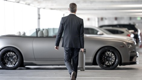 uspeh, denar, status