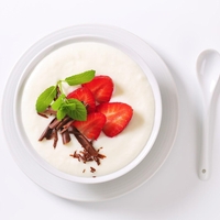 Brezglutenski puding v 10 minutah: Sladica, ki bo vse navdušila