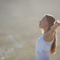 Najboljše dihalne vaje, ko ste v primežu tesnobe