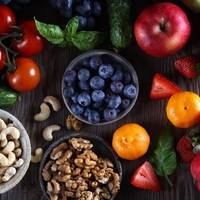 Kaj jesti, da bi živeli dlje: Raziskava trdi, da je ta dieta najboljša izbira