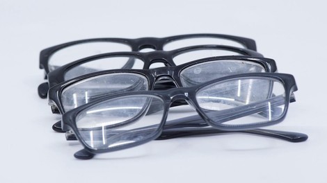 očala, številke, okvir