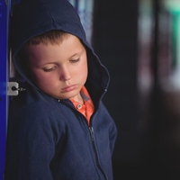 5 stavkov, ki razkrivajo, da je vaš otrok nesrečen