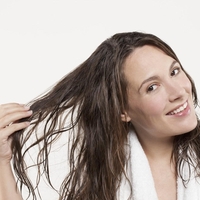 Domači balzam za lase, ki ga naredite v 10 minutah