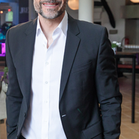 Znani slovenski TV-voditelj razkril podrobnost iz preteklosti in vse pustil brez besed