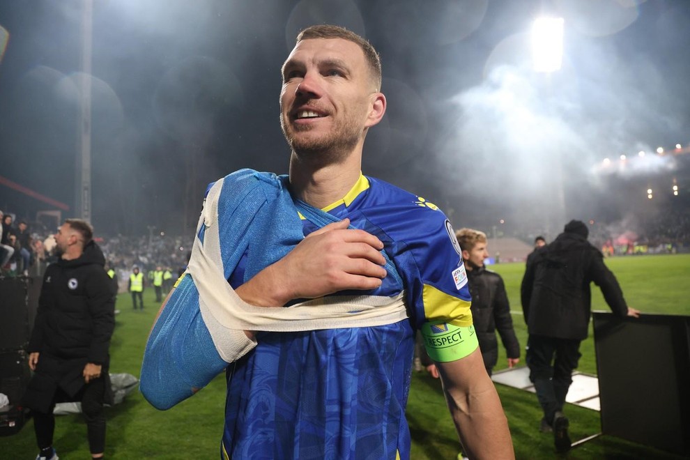 Italija je po porazu po enajstmetrovkah v Zenici proti Bosni in Hercegovini postala prvi nekdanji zmagovalec nogometnega svetovnega prvenstva, ki …