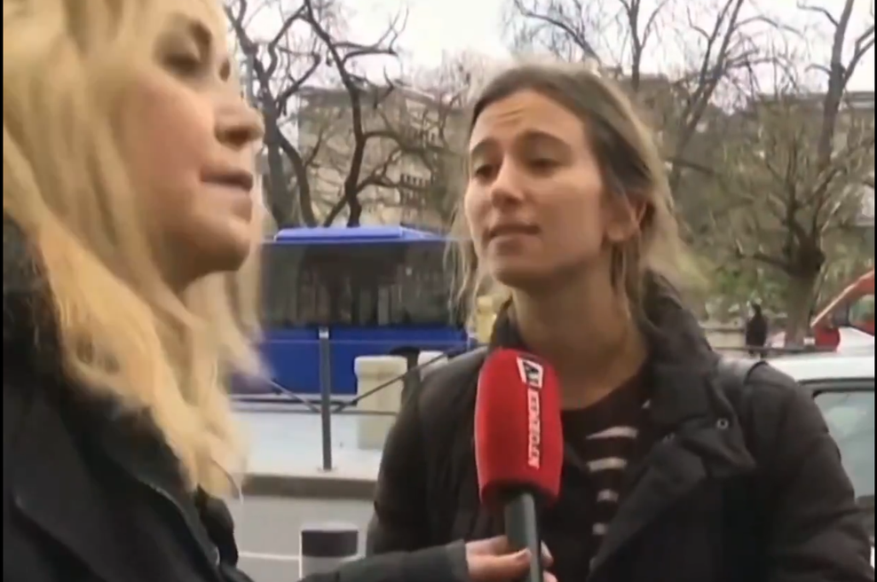 Profesorica jezikoslovja o izjavi študentke: 'Kaj te boli k***, kako mi je ime!" (foto: Zaslonska slika/X)