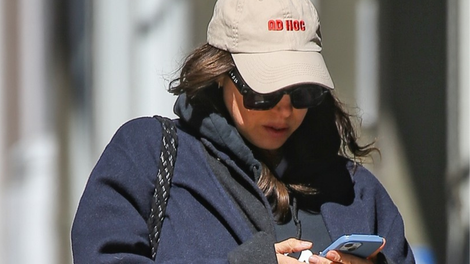 Aubrey Plaza noseča trebušček