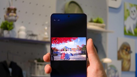 Zakaj je telefon Galaxy S26 najboljša izbira za tiste, ki delajo na telefonu