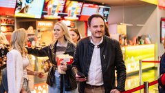 
                                                         Fehtarji videoalbum nov album predstavitev