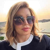 Neda Ukraden pokazala svojo lepo hči: čista kopija mame (videti sta kot dvojčici)