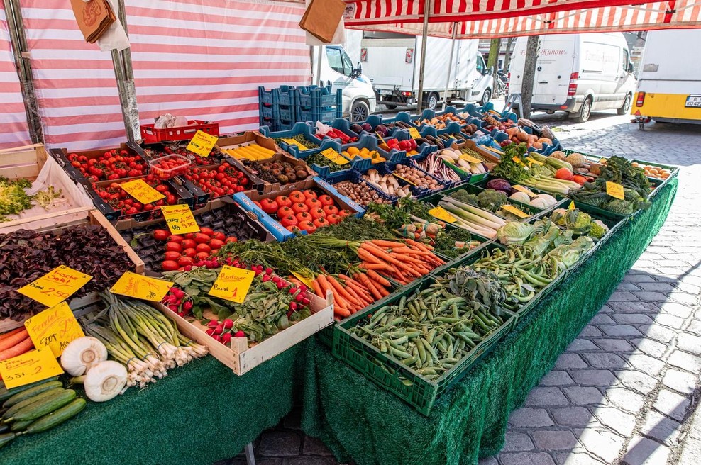 Pesticidi: Zelenjava in sadje bi lahko povečala tveganje za pljučnega raka (foto: Profimedia)