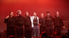 
                                                         Masayah pevka koncert Kino Šiška