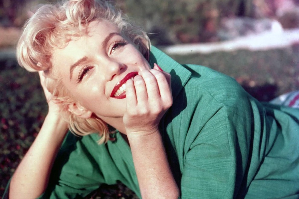 Doslej neobjavljene fotografije Marilyn Monroe (in njen skrivni recept za nadev purana) gredo na dražbo (foto: profimedia)