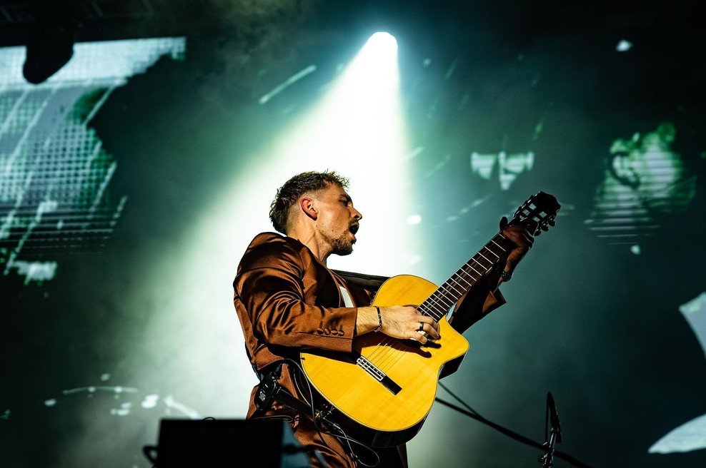 Koncert Žana Serčiča zavit v debel plašč žalosti, na dan zdaj prihajajo presunljive podrobnosti: "Moj sin ... Boril se je za življenje!" (foto: Miro Majcen)