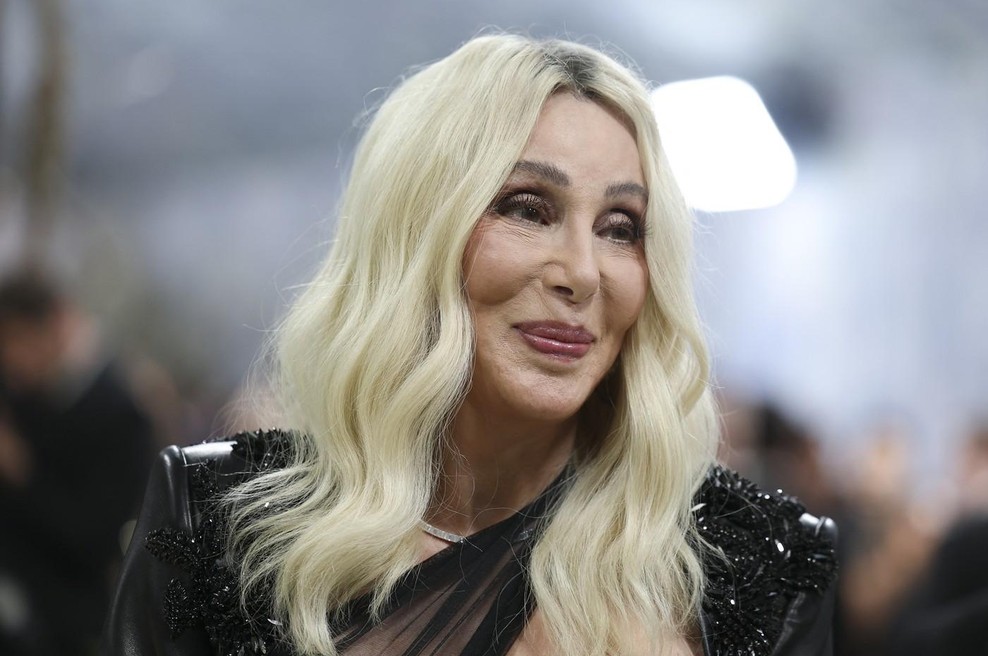 Cher pri 80-ih: priznanje o liftingu obraza, mladi partner in 'neizmerna žalost' (foto: profimedia)