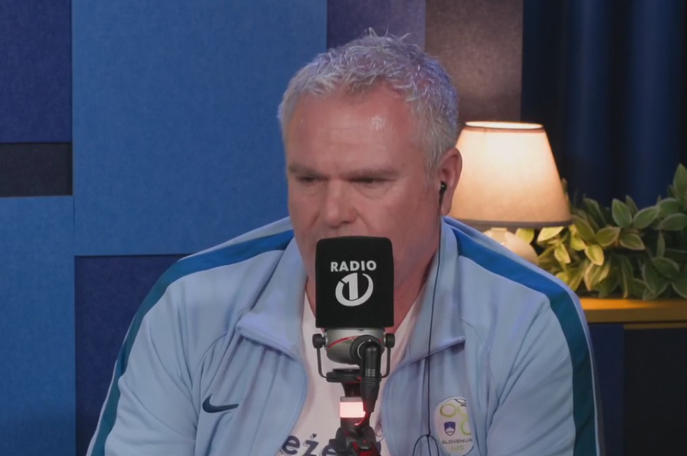 Miha Deželak v solzah razkril novico, ki je presunila vse: "Nisem si mislil, da me bo to tako ganilo" (foto: facebook.com/radioena/posnetek zaslona)