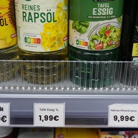 Nevarno ali ne? Zakaj na družbenih omrežjih opozarjajo pred repičnim oljem?