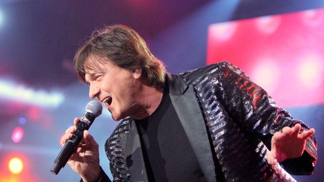 Zdravko Čolić