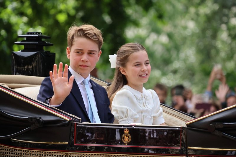 princ George in princesa Charlotte
