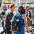 Zvezo skrivata že 13 let, zdaj pa je končno pokazal svojo 27 let mlajšo izbranko