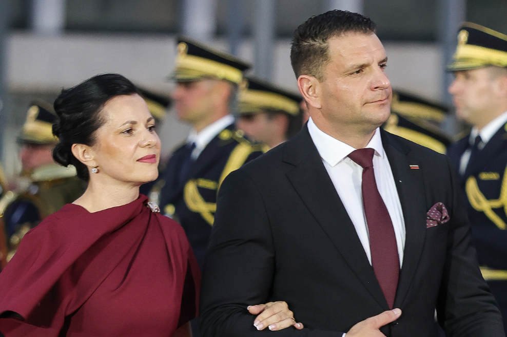 Žena Zorana Stevanovića na proslavi pritegnila največ pogledov: te obleke ni izbrala naključno (foto: Mediaspeed/Saša Despot)