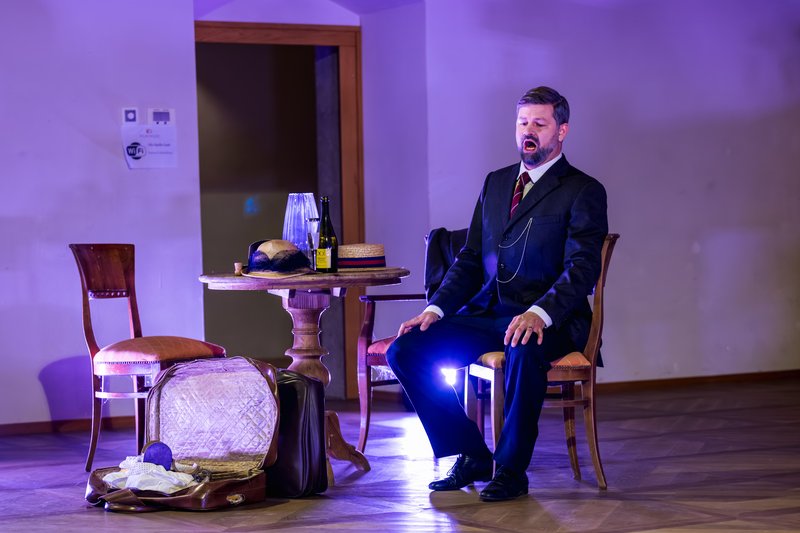 Jure Počkaj predstava Sempre libera
