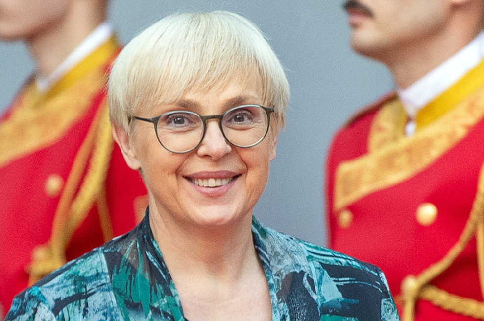 Nataša Pirc Musar na uradnem obisku v Črni gori v oblačilih, ki smo jih na njej že videli (razkrivamo, kdaj in kje) (foto: Bobo)