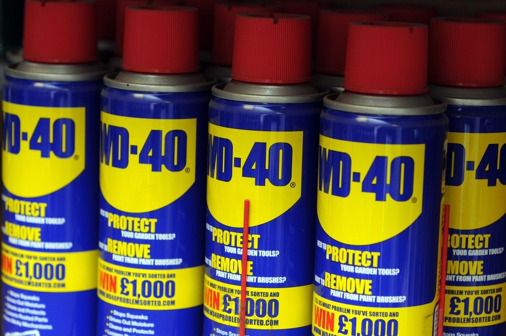 Ne počnite te napake z WD-40! Skoraj vsi ga imamo doma, a na teh petih mestih lahko povzroči veliko škodo (foto: Profimedia)