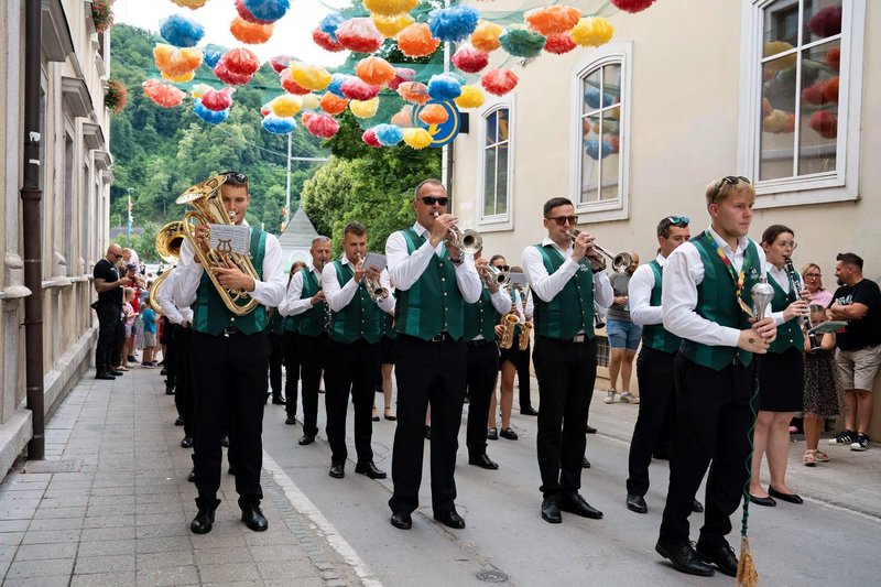 Festival Pivo in cvetje