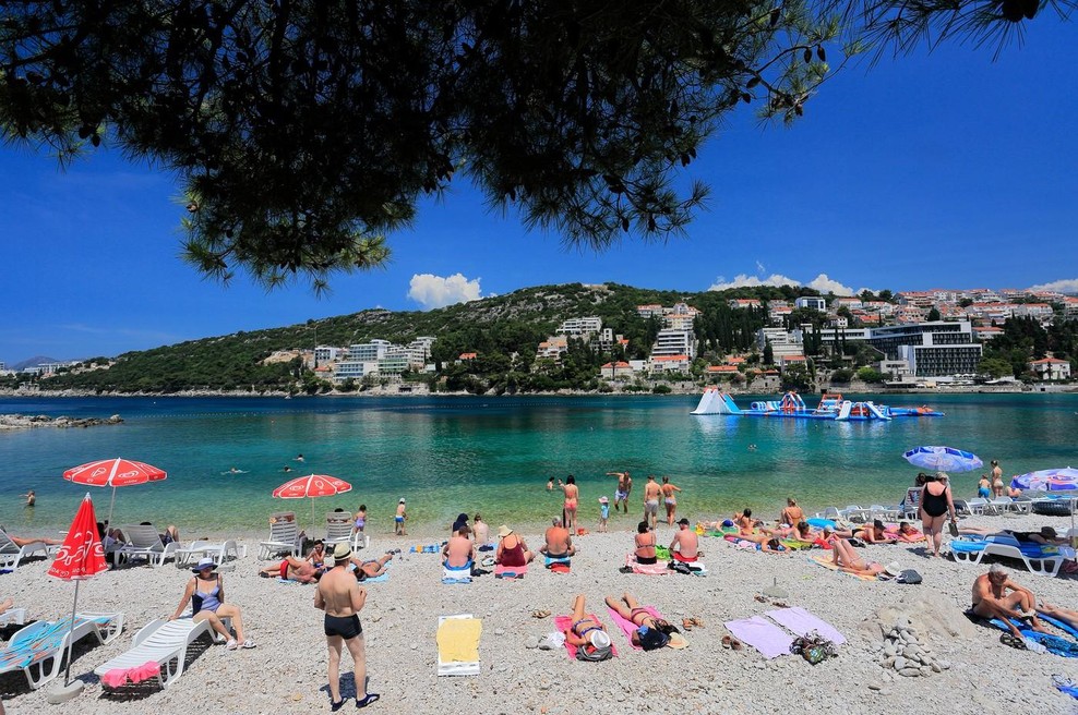 Apartmaji na Hrvaškem: "Plačaš 120 evrov na noč, dobiš pa polovico gobice." (foto: Profimedia)