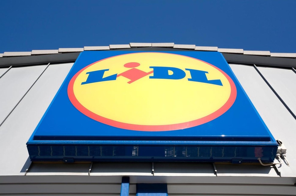 Lidl prvi uvaja novo storitev: Poglejte, kako bodo kupci kmalu plačevali račune (foto: profimedia)