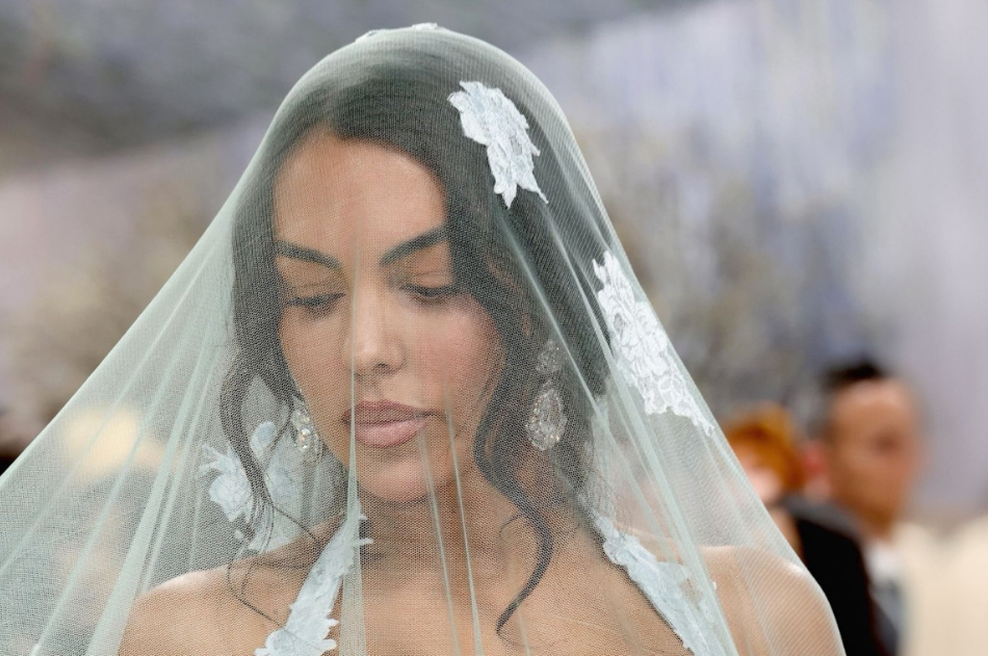 Ronaldo in njegova Georgina svojo ljubezen s poroko okronala na Portugalskem: ena detajl še posebej izstopa (foto: instagram.com/georginagio)