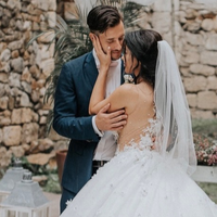 Sanja Grohar Kovič po 14 letih zakona zdaj razkrila sočno podrobnost: z možem nista še niti enkrat ...