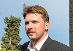 Luka Dončić obstal kot vkopan, obkolili so ga - vojaki! Odgovorni zdaj razkrili vso resnico o tem, kaj se je zares zgodilo (FOTO)