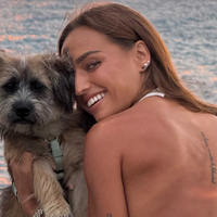 Kaja Casar objavila nove fotografije, vsi opazili nekaj, kar je težko spregledati (en komentar še posebej izstopa)