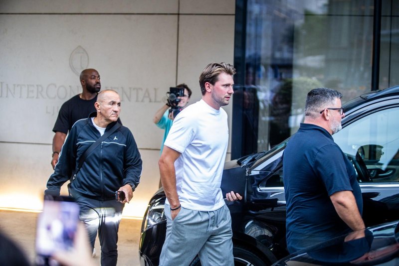 Luka Dončić, Los Angeles Lakers hotel Intercontinental Ljubljana