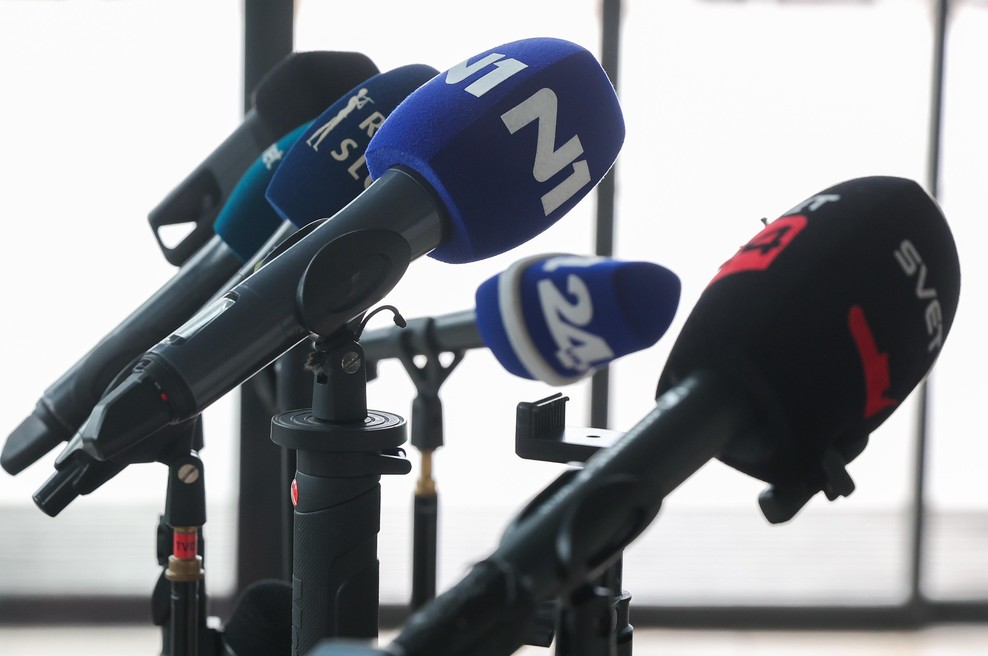 Udarilo kot streha z jasnega, znana slovenska TV-voditeljica se poslavlja: povedala svojo resnico in razkrila čisto vse (foto: Marko Vavpotič/BOBO)