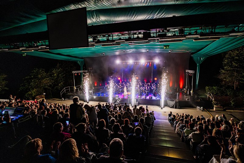 Eva Černe Avbelj koncert 20 let Poletno gledališče Studenec