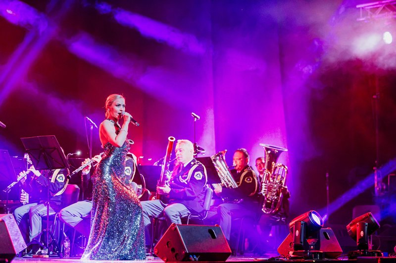 Eva Černe Avbelj koncert 20 let Poletno gledališče Studenec