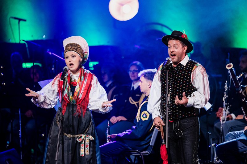 Eva Černe Avbelj koncert 20 let Poletno gledališče Studenec