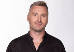Denis Avdić moral k zdravniku zaradi hudih bolečin! Zdaj se je končno oglasil in razkril čisto vse, kaj se je zares zgodilo