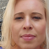 Bor ni edini, ob katerem Urška Klakočar Zupančič lahko 'odloži vse maske': zdaj je razkrila vse in povedala, kaj zares čuti