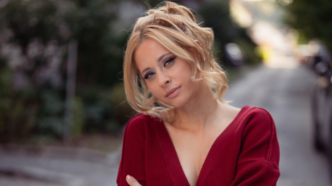 Maraaya Marjetka Vovk videospot Ljubim za oba
