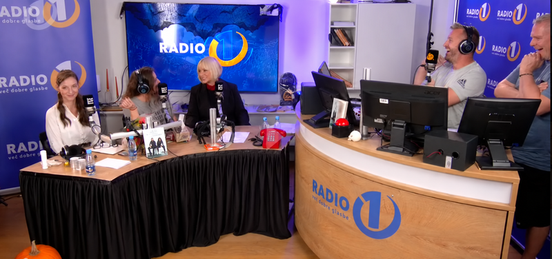 Denis Avdić Show Lara Tošić radio 1