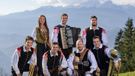 Ansambel Saša Avsenika Luka Sešek